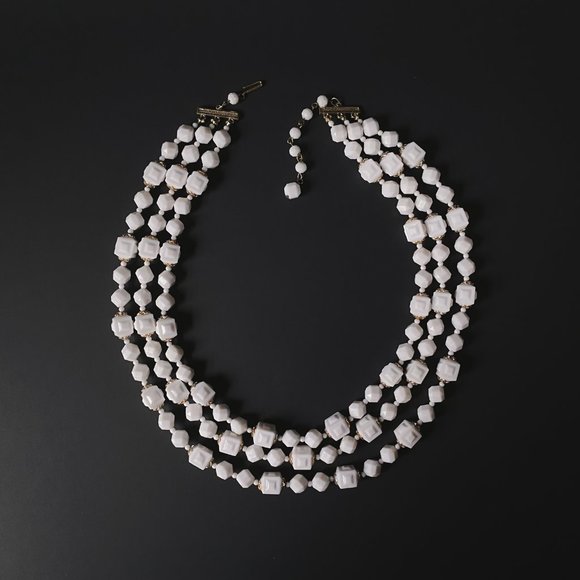 Vintage Hong Kong White Gold Square Chunky Beaded Layered Multi Strand Necklace - Picture 8 of 12